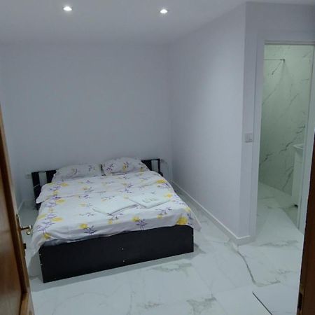 מלון פרדיאל Antic House מראה חיצוני תמונה